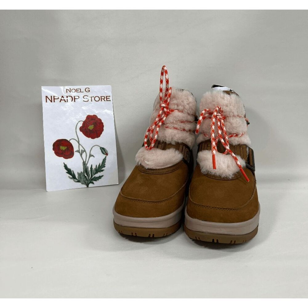 UGG Women's Classic Weather Hiker Boot - Chestnut 6.5M